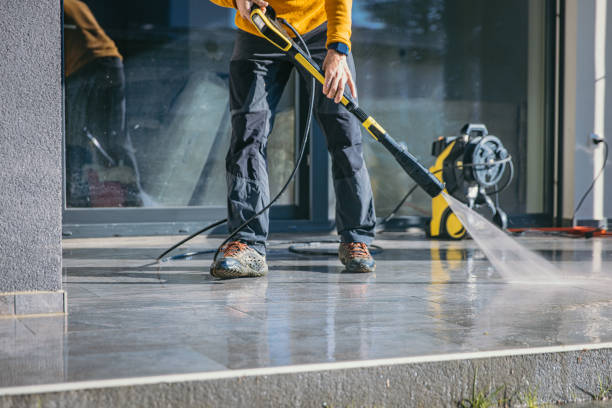 Best Commercial Pressure Washing  in Springdale, OH